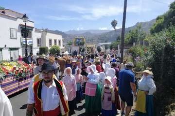 Romería ofrenda a la Virgen del Pino (Foto TA y Antonio Alí)
